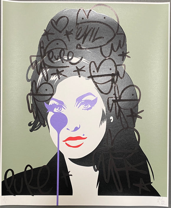 Amy Winehouse HANDFINISHED - Bunnies in my beehive