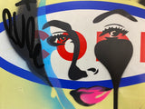DROGUERIE / DRUGS – Liz Taylor red eyes